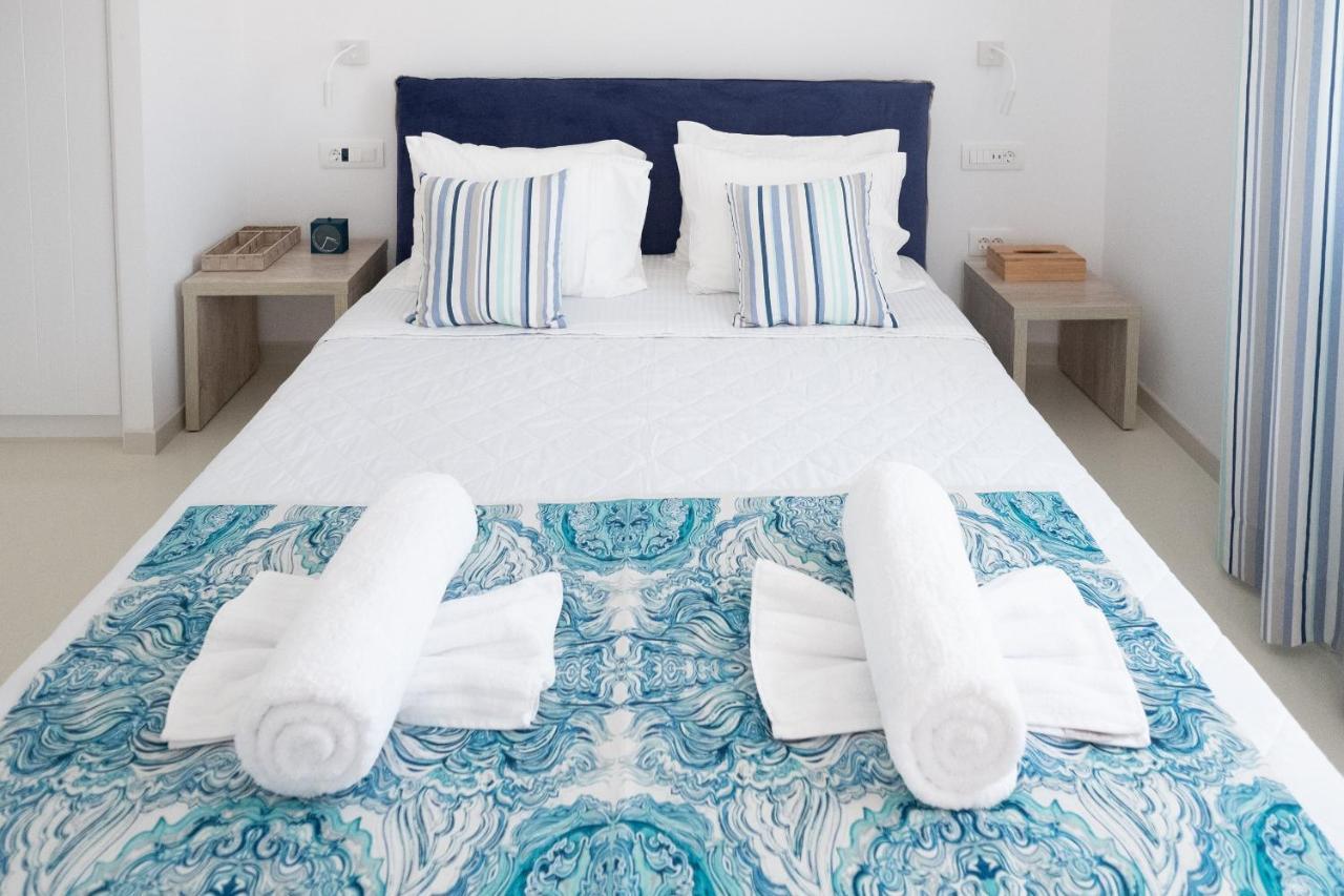 The Mykonist Seaside Villas & Suites Ornos By Amaris Mykonos Town Экстерьер фото